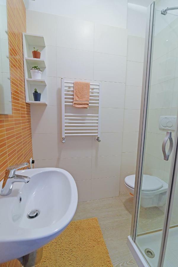 Casa Roberta Bed & Breakfast โมโนโปลี ภายนอก รูปภาพ